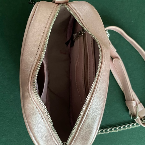 Badgley Mischka pink camera bag NWT - Picture 5 of 6